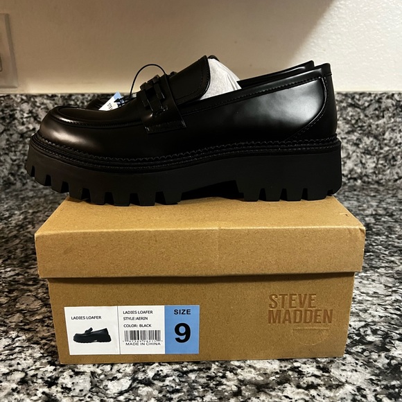 Steve Madden, Chunky Heel Chain Detail Loafers, Black, 9 - Picture 3 of 5